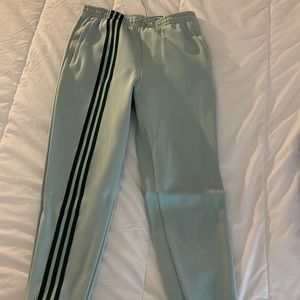 Ivy Park 3 stripe joggers